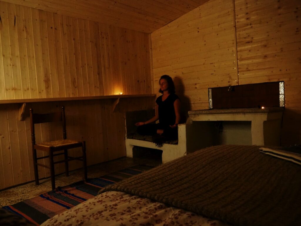 darkness retreat in italy