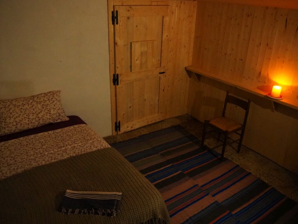 Darkness Retreat in Italy