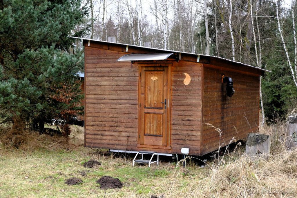 Dark Room Retreat in Czech Republic